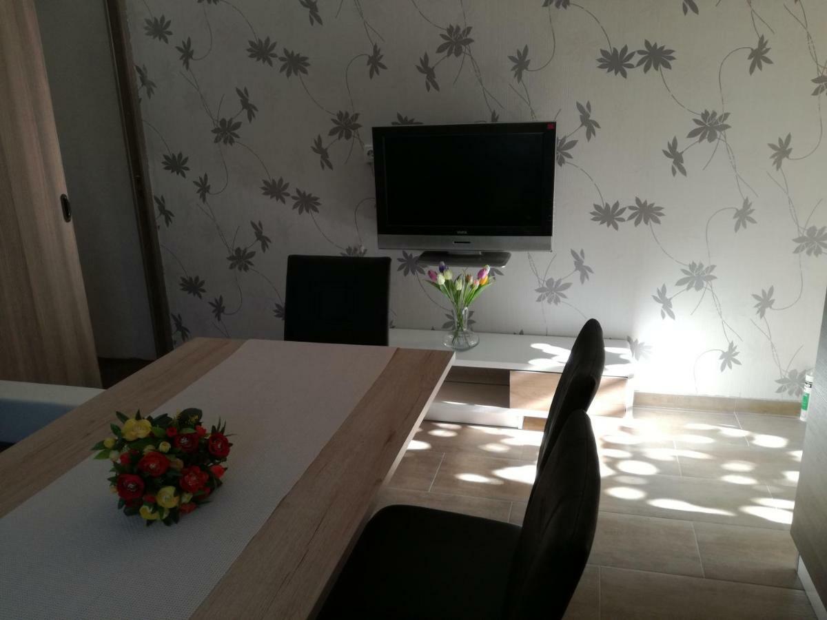 Apartment Ivan Марина Екстериор снимка