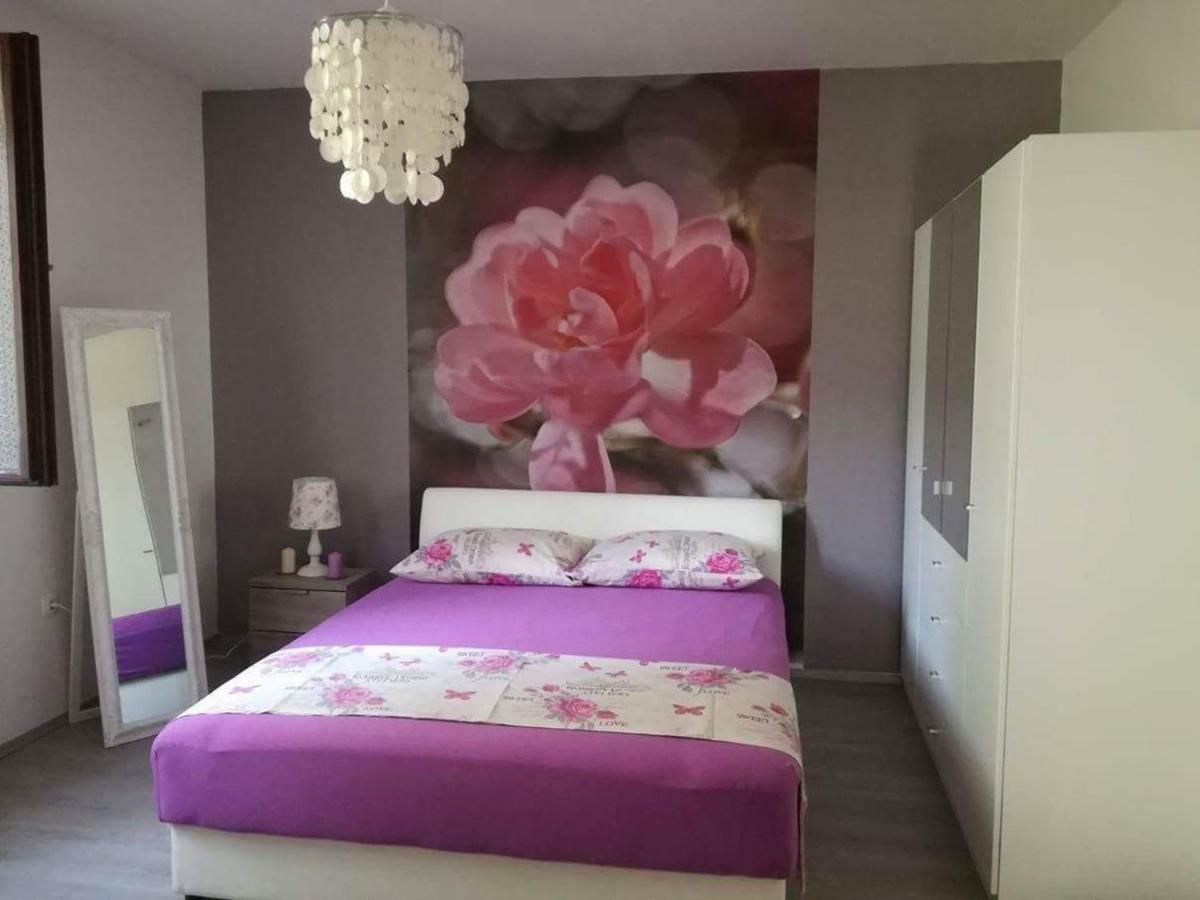Apartment Ivan Марина Екстериор снимка
